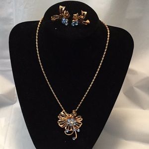 Vintage Blue Rhinestone Pendant Necklace Earrings